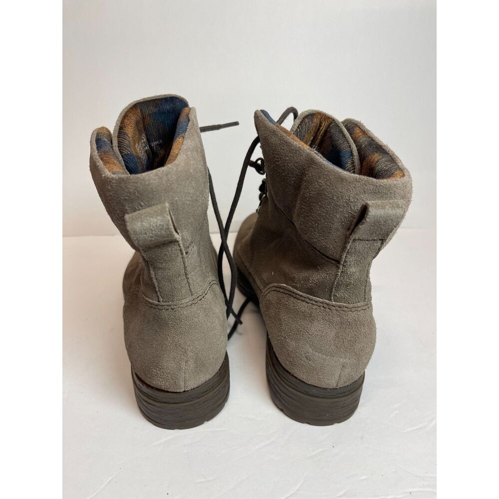 NWOB Born Codi Women's Lace-Up Combat Boots - Size 9 - Picture 3 of 6